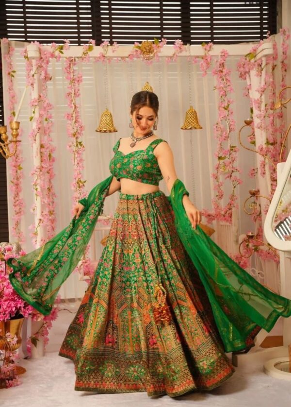Lahenga Choli