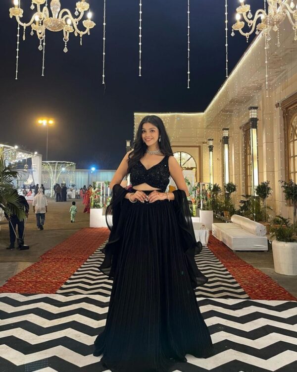 Lahenga Choli