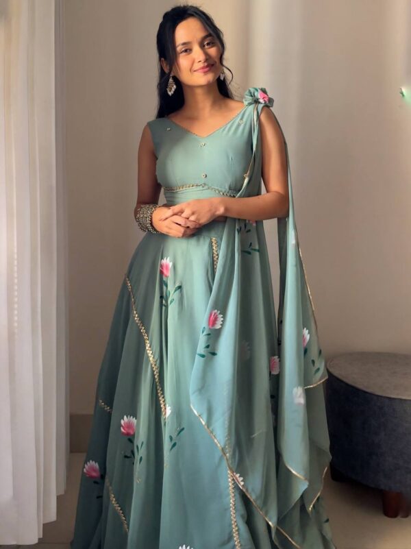 Lahenga Choli